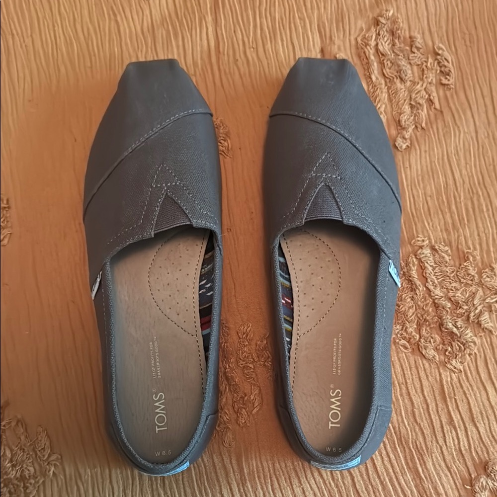 Toms Gray Casual Flats